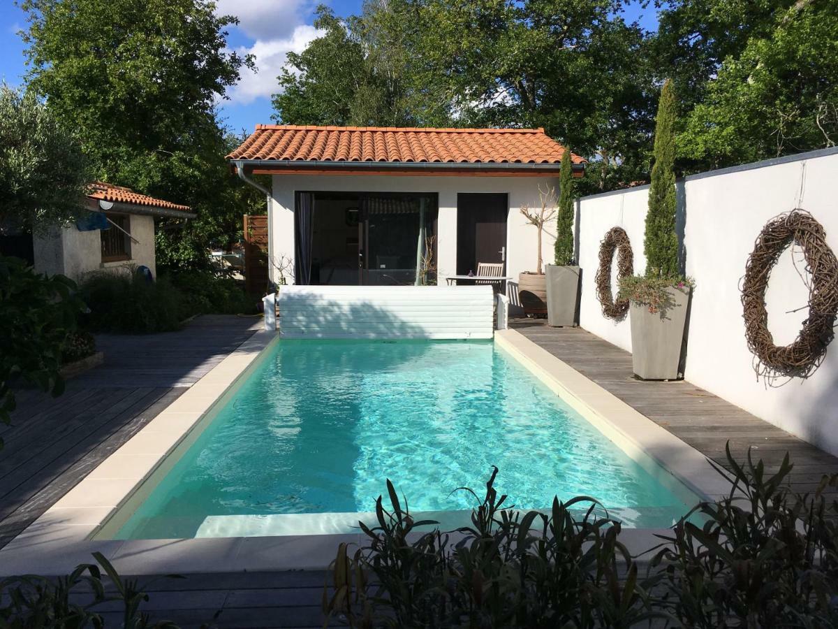 Bed and Breakfast La Casa Bonita Martignas-sur-Jalle Экстерьер фото